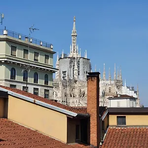 https://view-luxury-duomo.it-lombardy.com