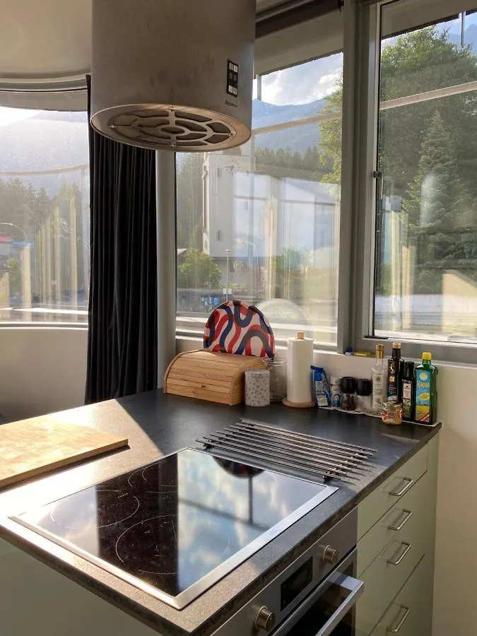 Apartment Holidayhome Omyxl Innsbruck